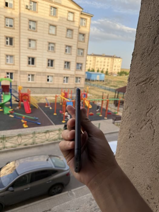 Iphone11 с хорошем состояний, емкость 100%