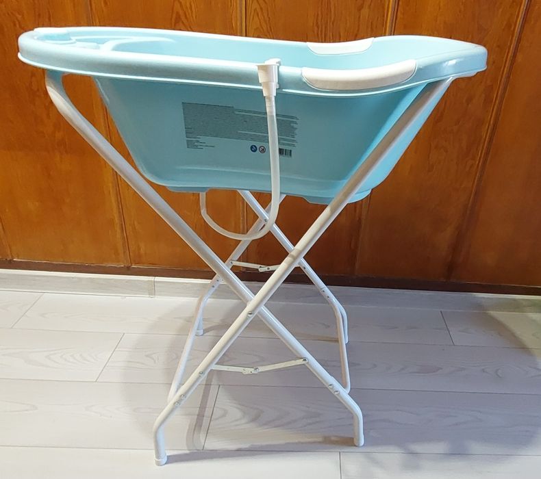 Детско Корито със стойка