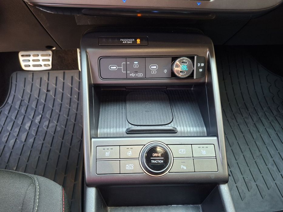 Hyundai Kona N-line пакет вън и вътре закупена от официален дилър