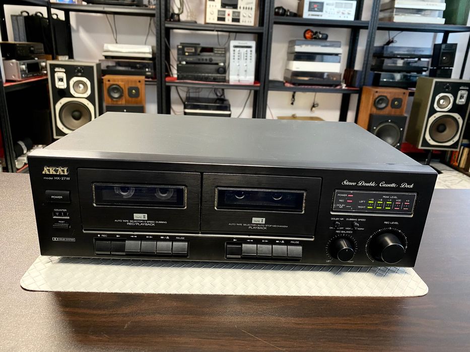 Двукасетен дек Akai