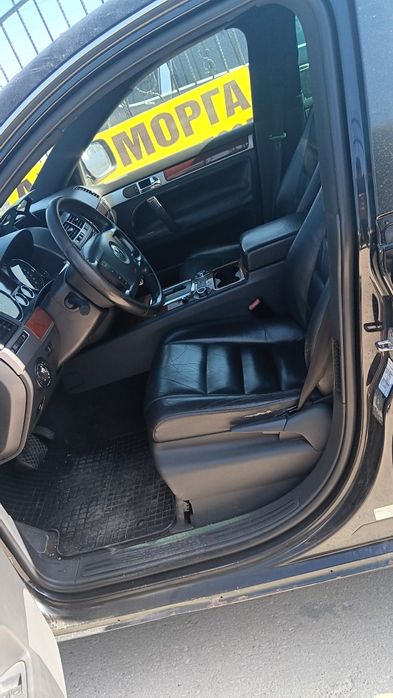 Vw Touareg 2.5 R5,174 к.с. , 60 броя на части