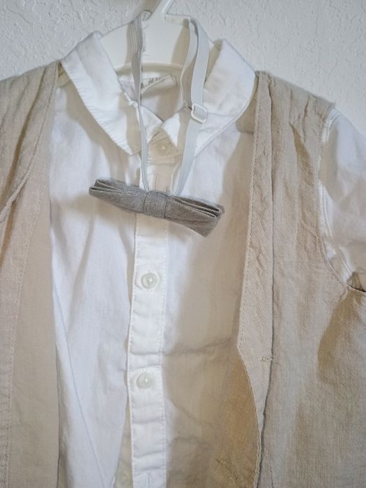 Set de 3 piese cu papion h&m pentru bebeluși/ copii 1 1/2 ani mărimea