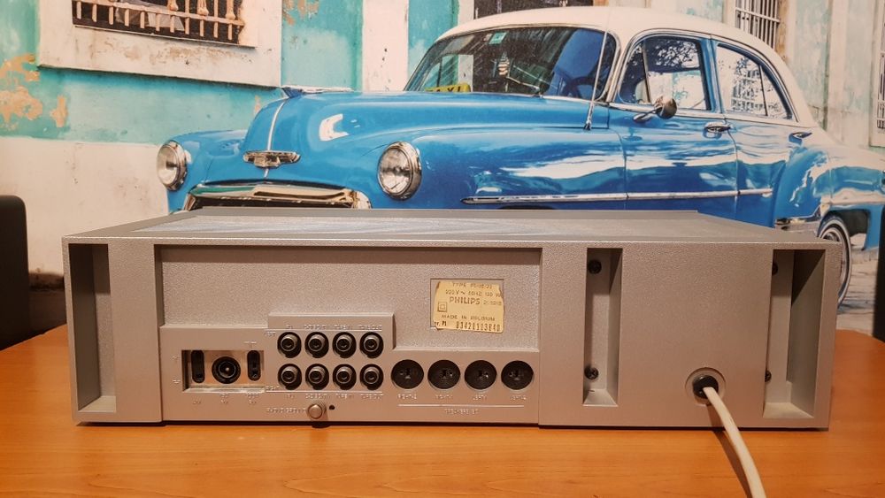Amplificator - stație - amplituner Philips F 5130