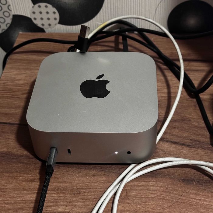 Mac Mini M4 24gb/512 SSD