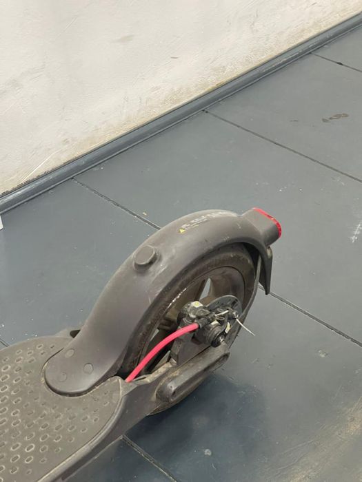 Trotineta electrica Xiaomi Mi Electric Scooter Pro 2, putere -A-