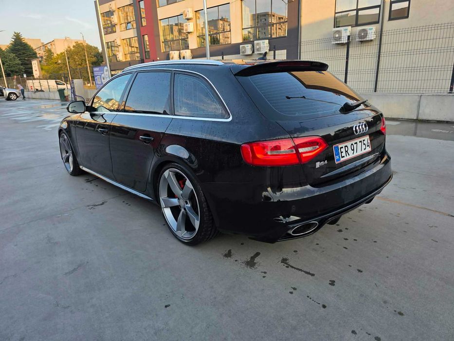 Audi A4 2.0 TDI RS line
