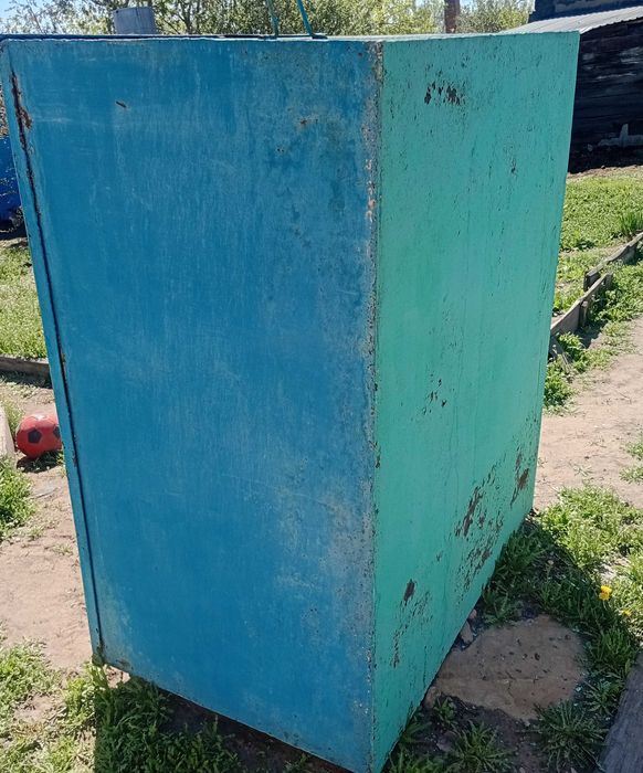 Продам бак для воды железный