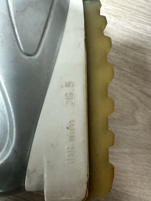 Ски обувки rossignol