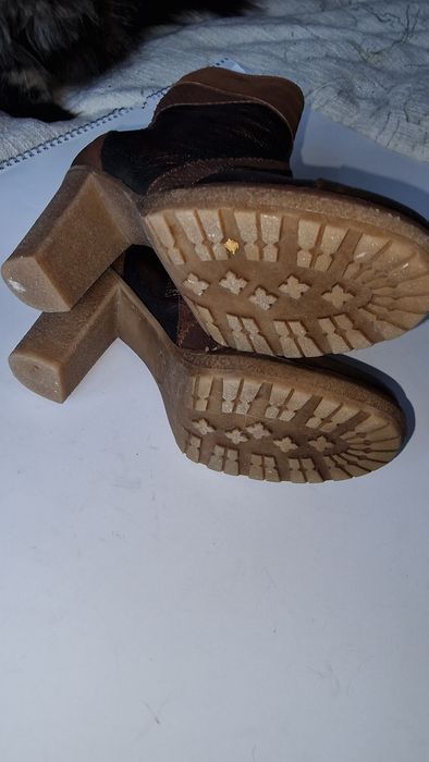 Ghete piele ext cu toc 9cm Mărime 37cm