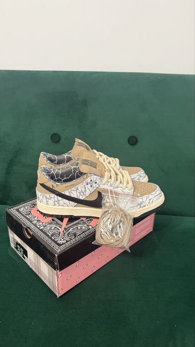 Nike dunk low travis scott 40 41 44