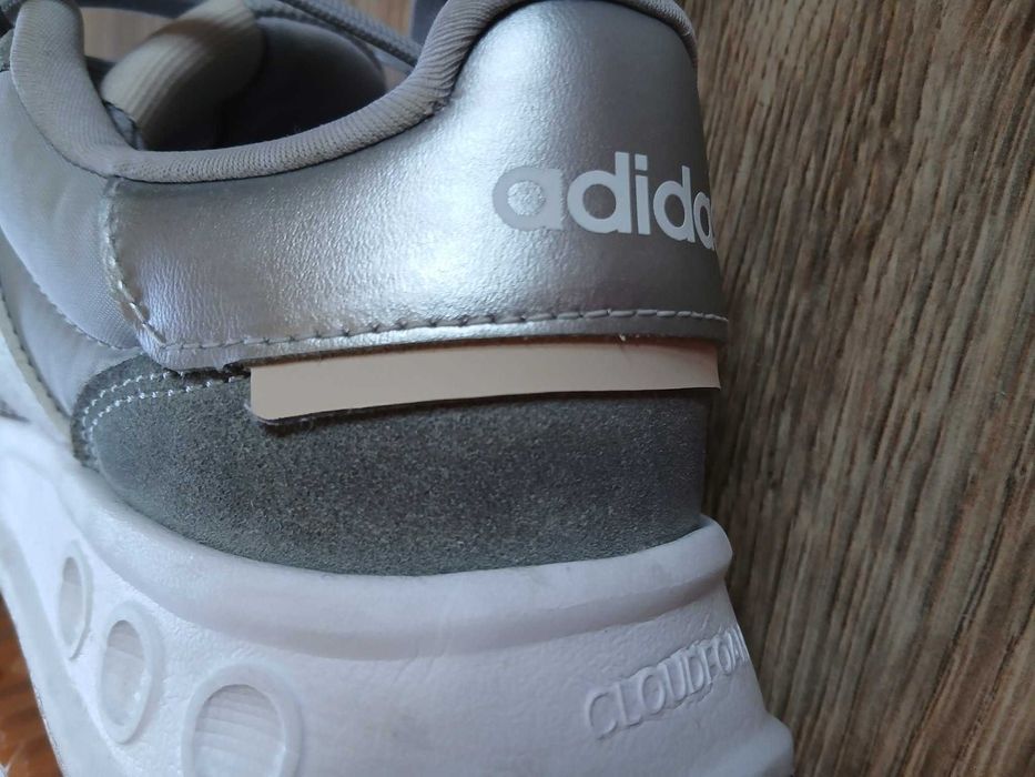 Оригинални сникърси adidas Run 84 (Размер 41 ⅓) – Сиви