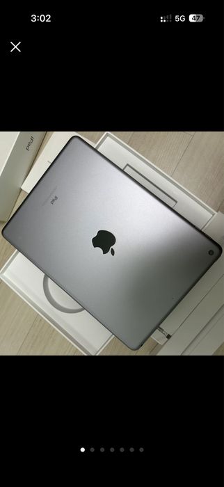 Планшет Apple iPad 6-го поколения, 32 ГБ (Wi-Fi)