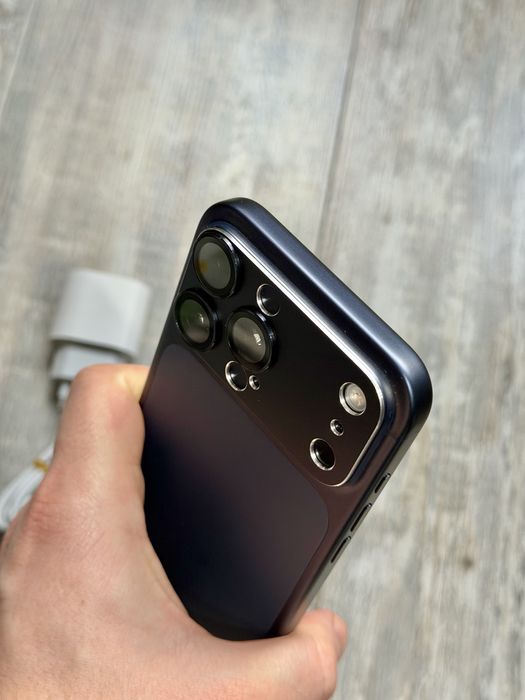 Iphone 17 Pro Max 256 GB - 100 % Battery Health и 99 цикъла