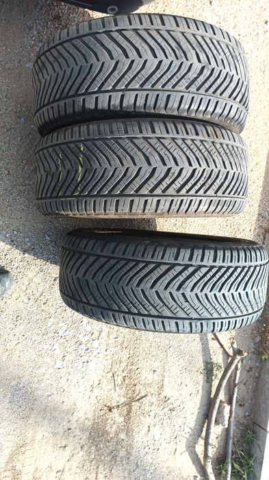 Всесезонни гуми 225/50/17