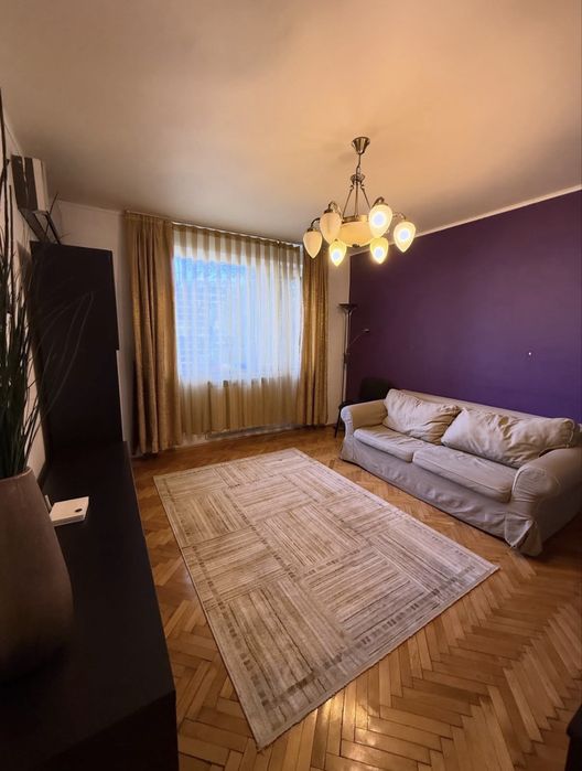 Apartament 3 camere - Stefan cel Mare - de vanzare - Dinamo