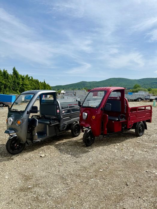 Tricicleta Voltarom Hercules Cu Cabină motor 3900W, 72V, 45Ah, 25km/h