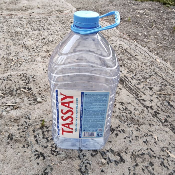 Баклашка 5 литров продам