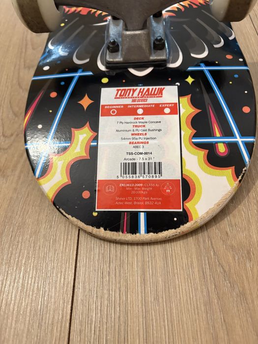 Skateboard Tony Hawk 180 Series – 7.5” x 31”