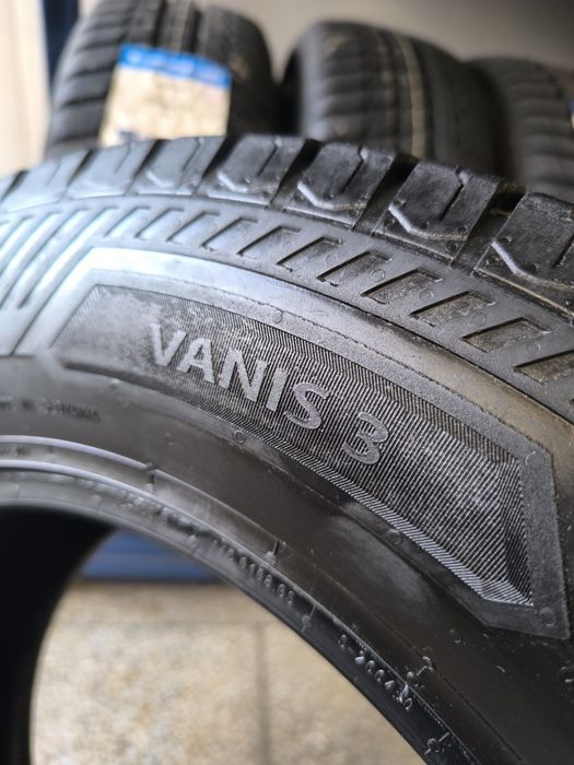 215 65 16C 4бр. Бусови Летни 24г.