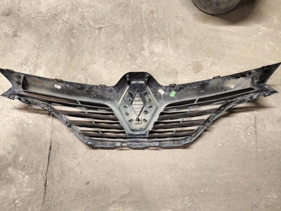 Решетка радиатора