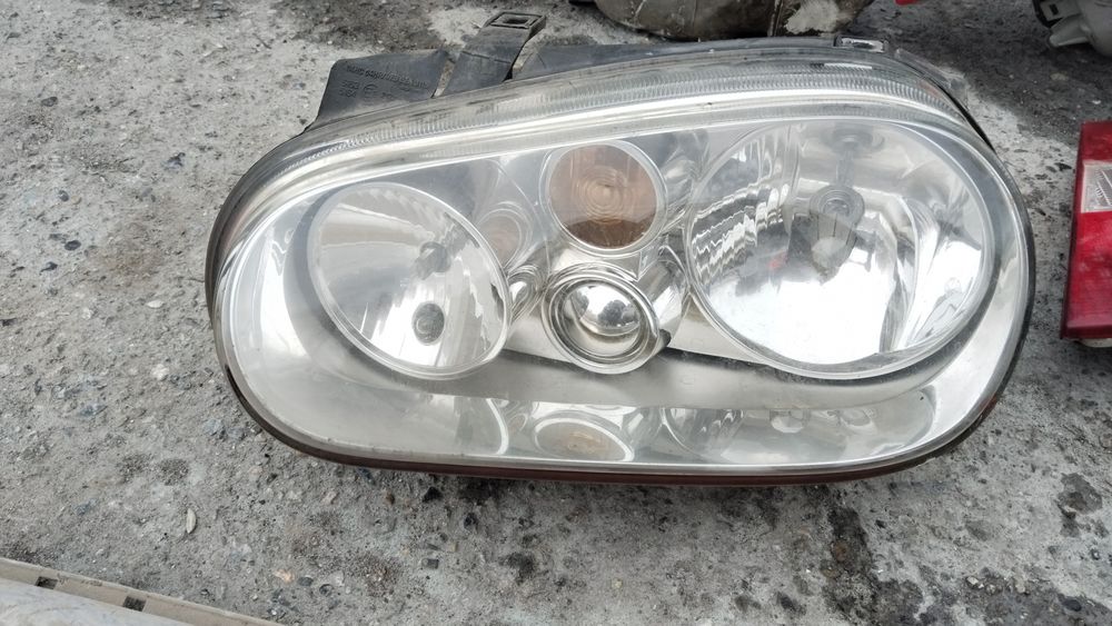 Фары и стопа в наличии