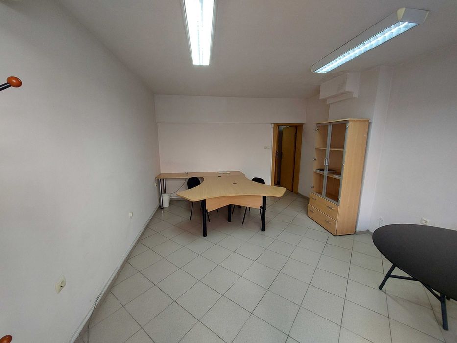 Дава се под наем Магазин в София, Стрелбище - 28 кв.м за 382.5 € - Снимка #1