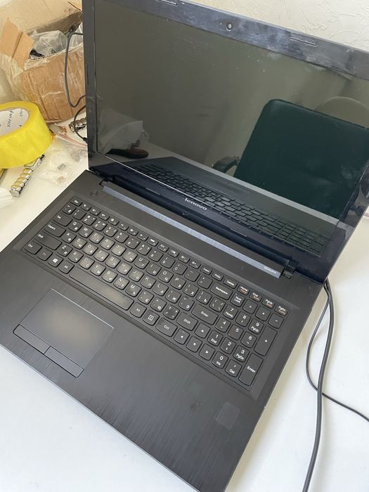 Продам ноутбук lenovo