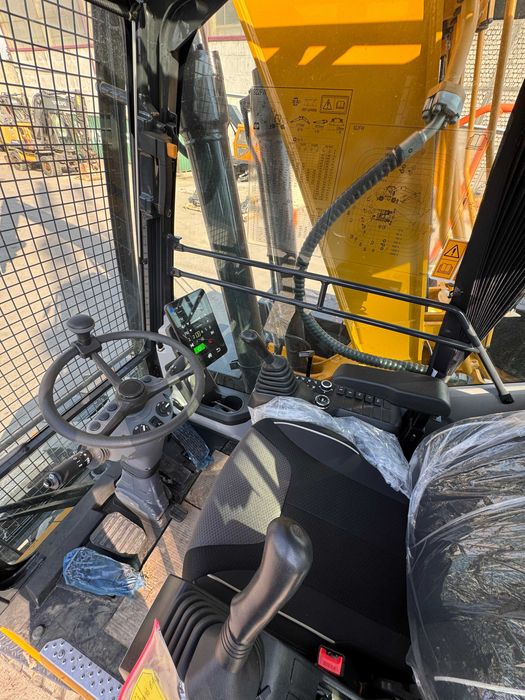 LiuGong — 22t ekskavator | Cummins + ZF | Orqa va yon kameralar bilan