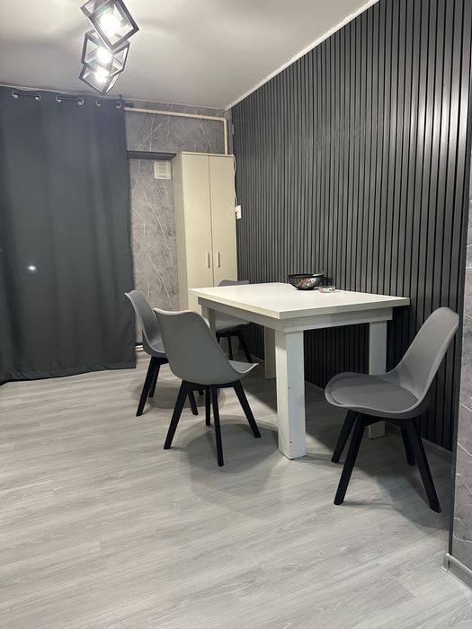 Inchiriez Apartament