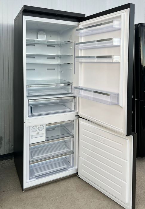 Хладилници SMEG .