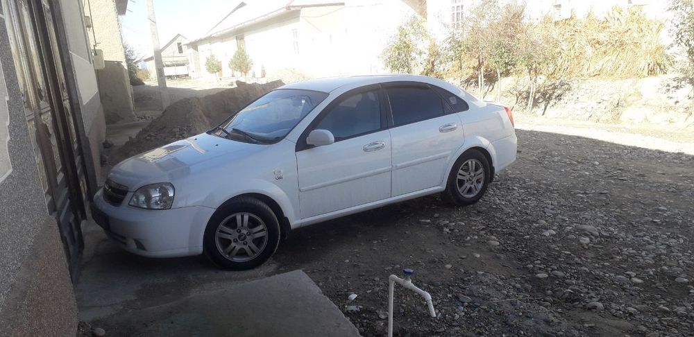 Chevrolet Lacetti / Gentra 2011