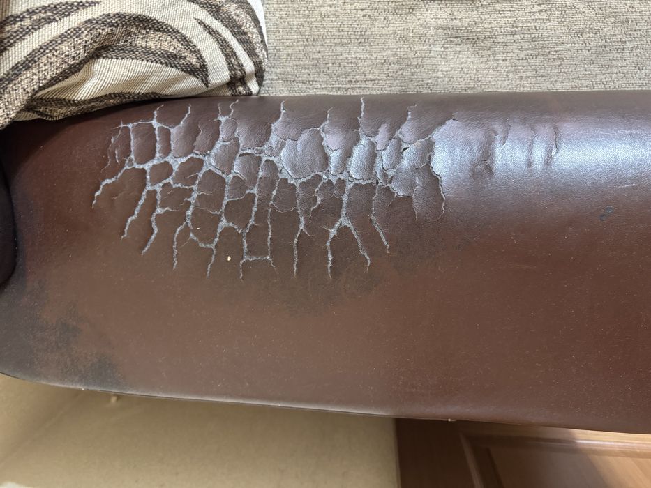 Диван за символическую цену