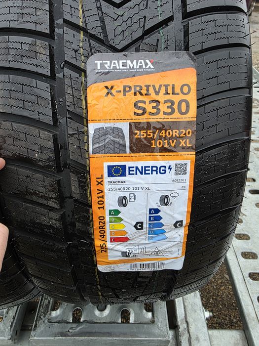 Зимни гуми  255/40/20