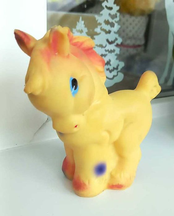 Игрушка резиновая лошадка. СССР