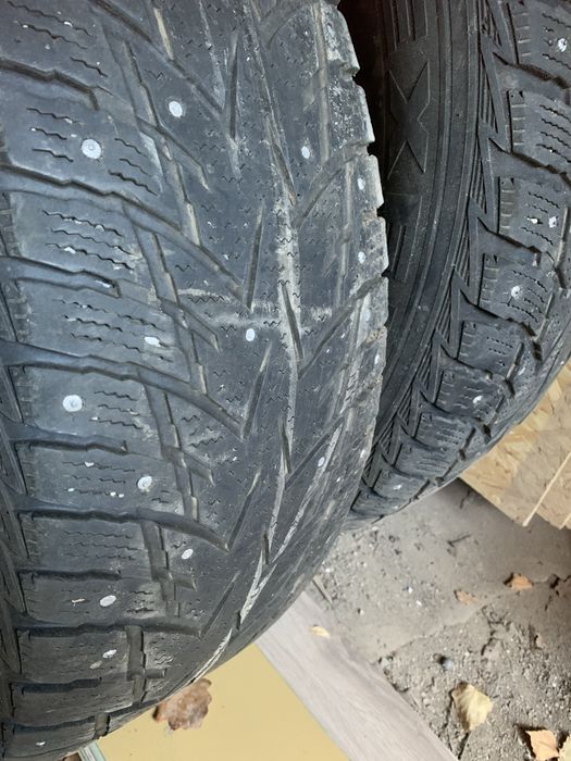 Продам шины 265/65/17 зимние