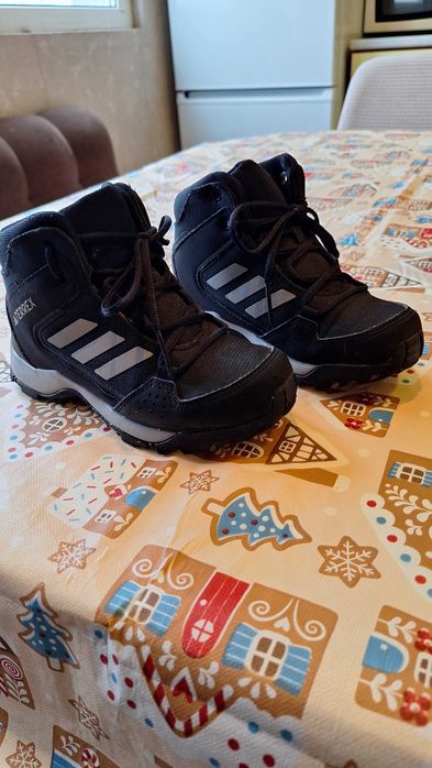 Детски ботуши адидас