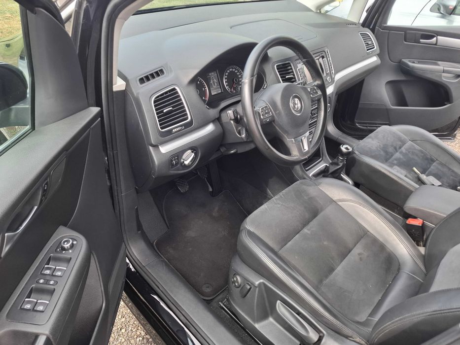 VW Sharan 2.0TDI an 2012, Aspect si Dotari-TOP, Posibil Garantie si RATE