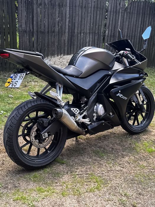 Yamaha yzf r125 2015