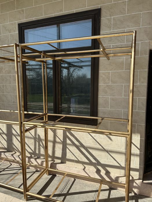 Мебель для бутика рейл