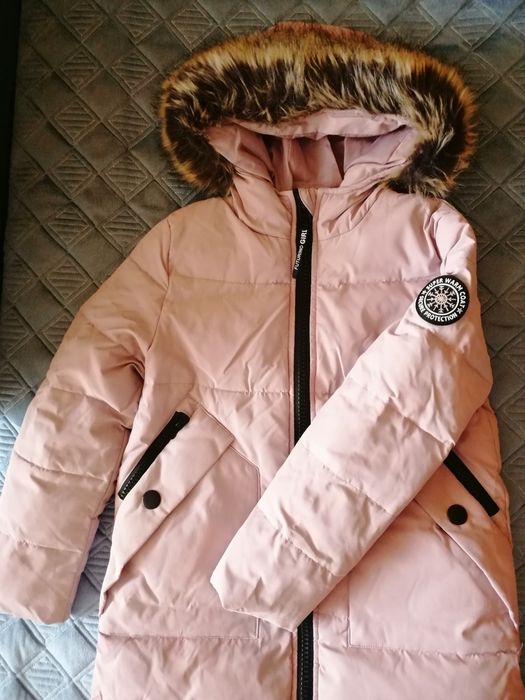Продам зимний пуховик