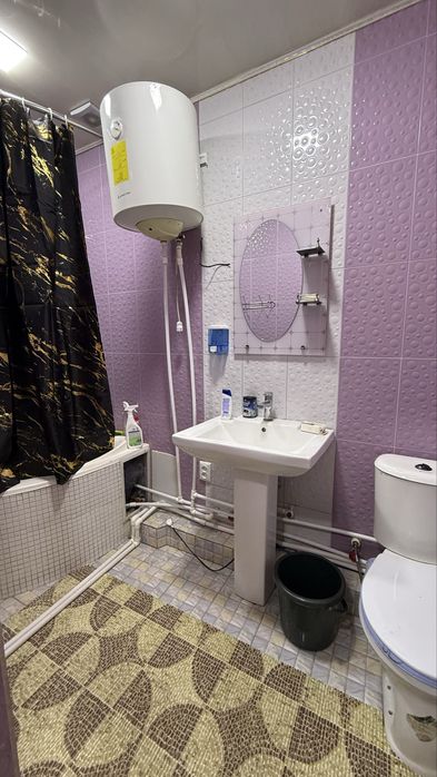 2 Xonali G’ishtli kvartira srochna sotiladi