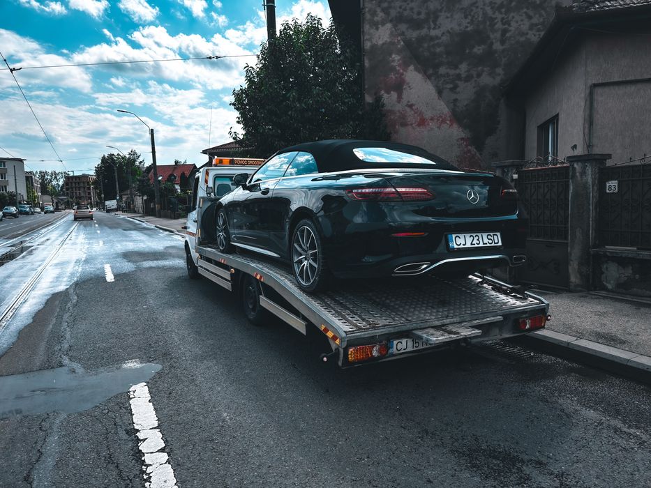 Tractări auto // Asistenta Rutiera // 24/24 // Non-Stop