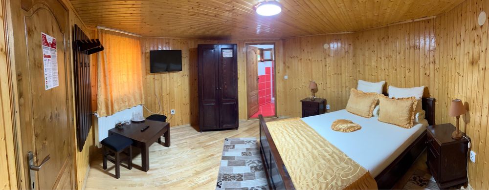 Podul Cetati capacitate 24-26 persoane