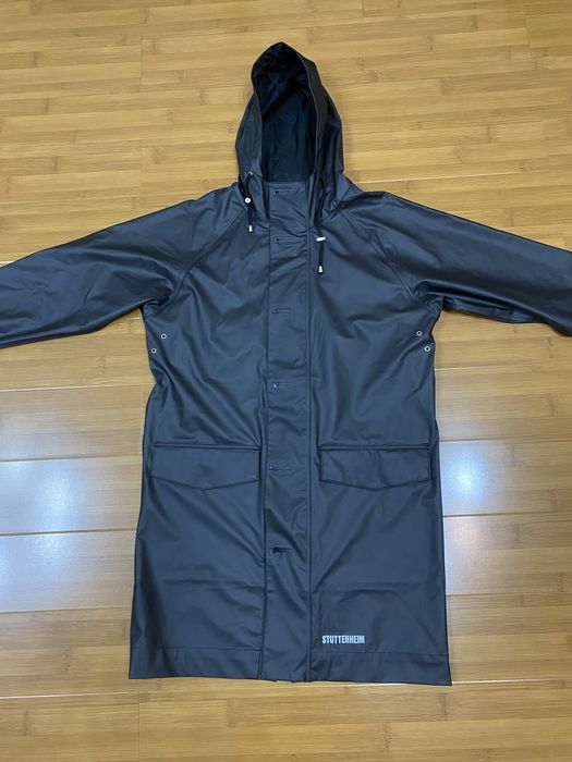 Новые куртки и плащ