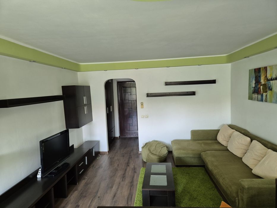 Garsonieră de inchiriat calea București