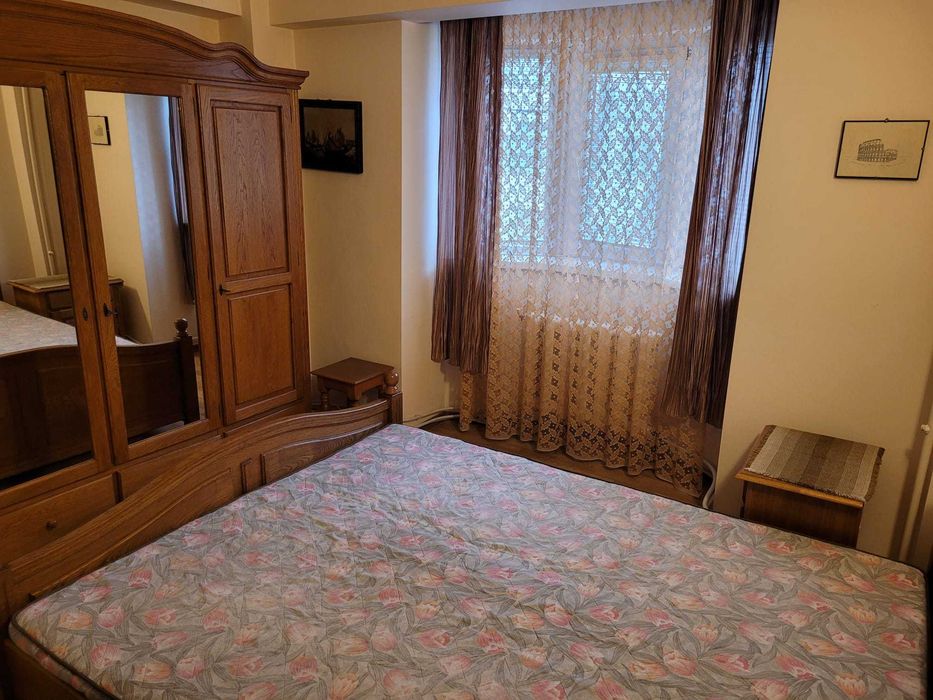 Apartament 2 camere decomandat - Utiliat complet