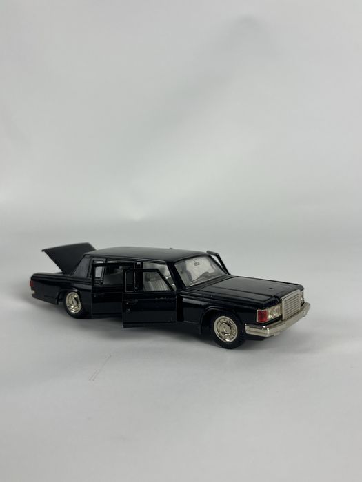Продам ЗИЛ-115 Коллекционная Игрушка