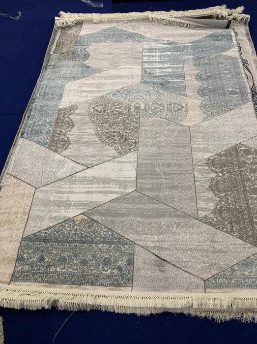 Ковры Шелковые в Алмате