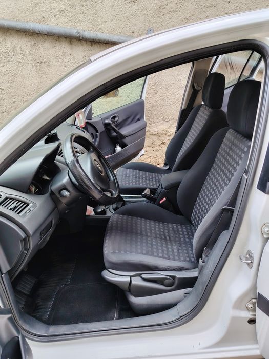 Renault Megane 2 facelift - 1.5 dCi