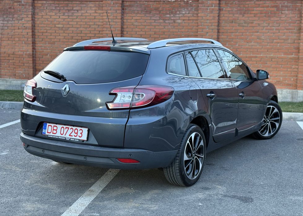 Renault Megane BOSE / R-Link / 1.5 DCi / 2015 / 2 randuri jante